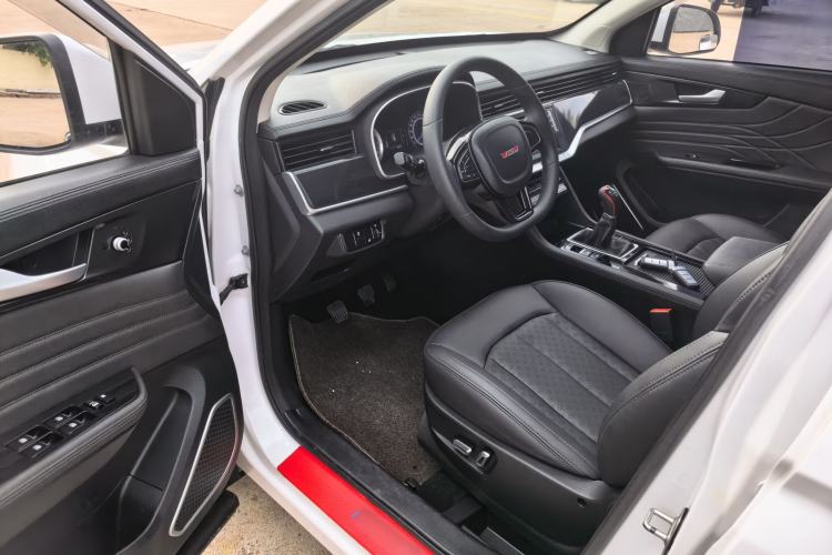 Used Sinotruk VGV U70 2021 1.5T Manual Enjoy Edition 7-Seater Driver Seat