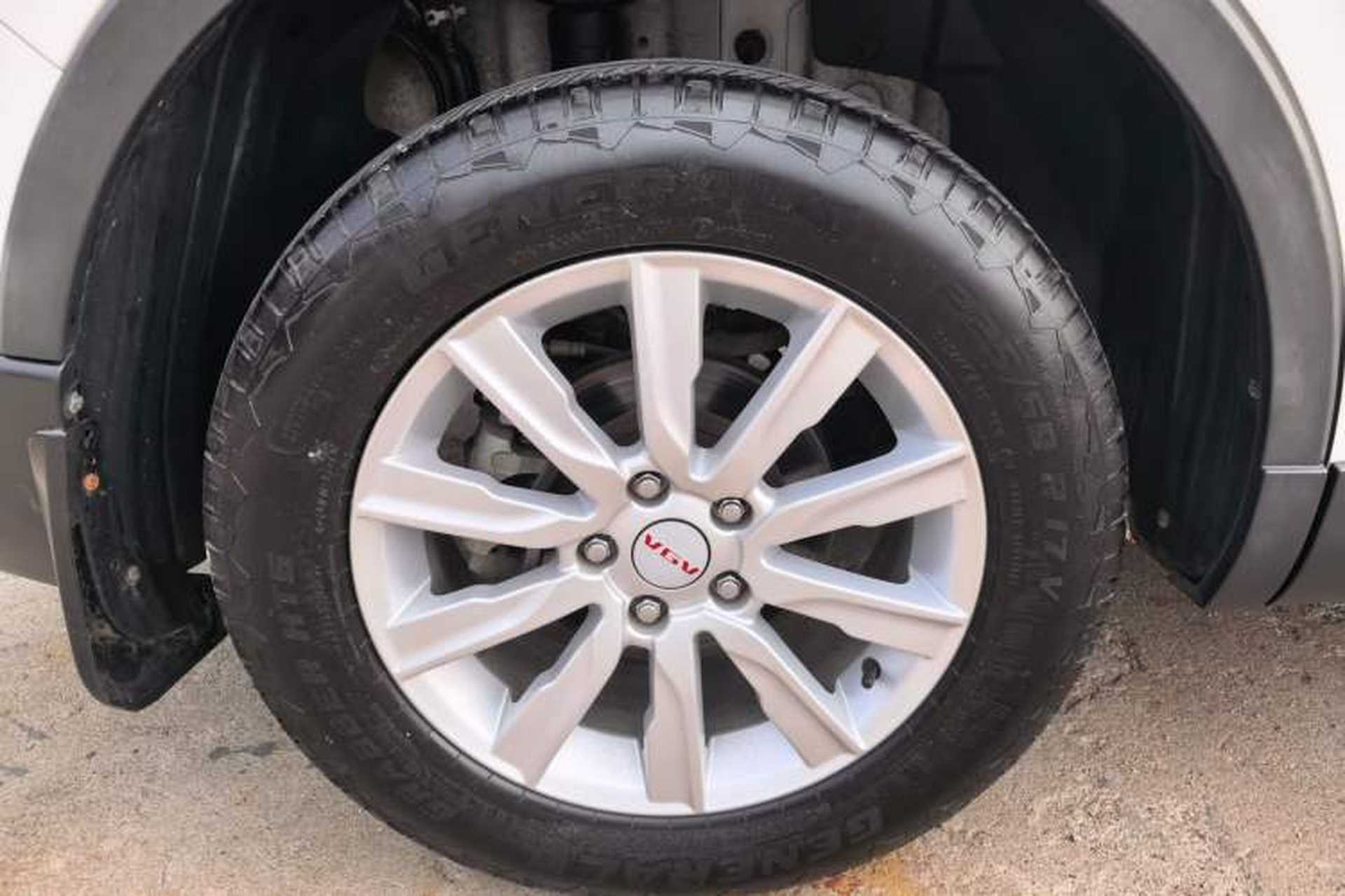 Used Sinotruk VGV U70 2021 1.5T Manual Enjoy Edition 7-Seater Exterior 1