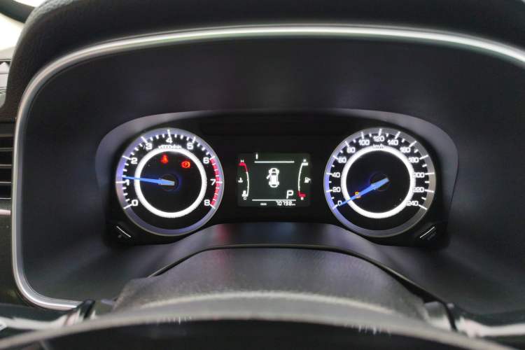 Used Sinotruk VGV U70 2021 1.5T Automatic Youyue Edition 7-Seater Instrument Cluster
