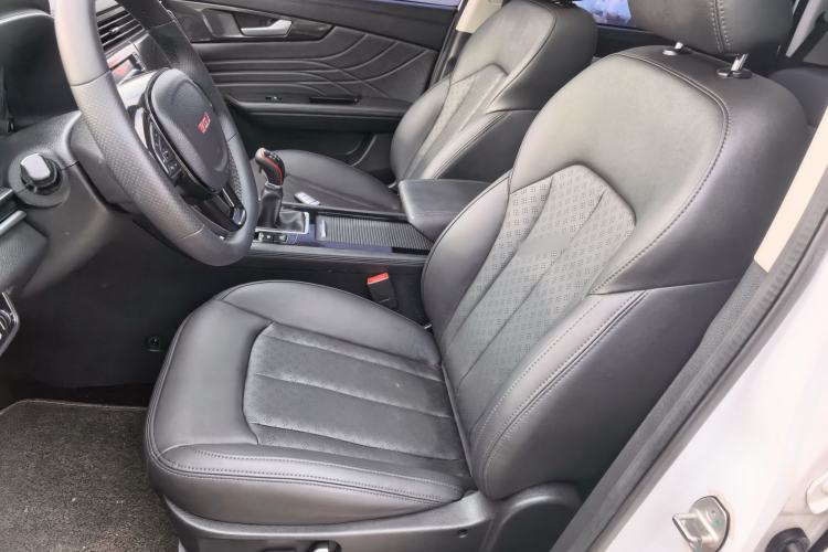 Used Sinotruk VGV U70 2021 1.5T Manual Enjoy Edition 7-Seater Left Front Seat