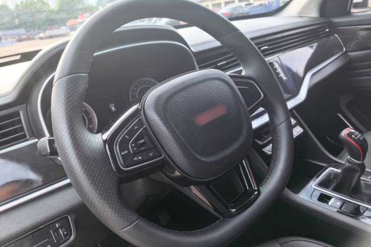 Used Sinotruk VGV U70 2021 1.5T Manual Enjoy Edition 7-Seater Steering Wheel