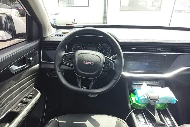 Used Sinotruk VGV U70 2021 1.5T Automatic Youyue Edition 7-Seater Steering Wheel
