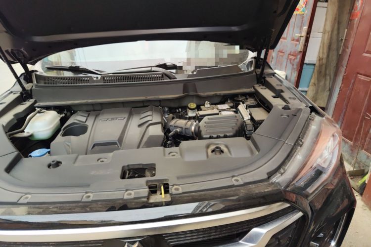 Used Sinotruk VGV U70Pro 2022 1.5T Automatic Youyue Edition 7-Seater Engine Bay Left
