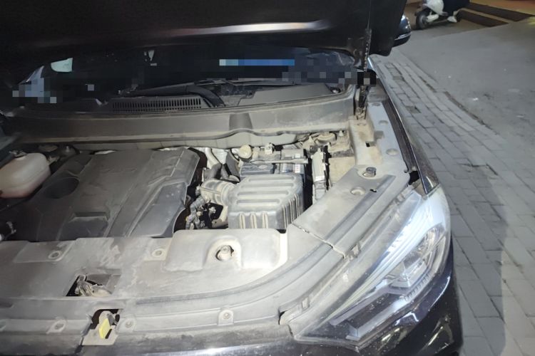 Used Sinotruk VGV U70Pro 2022 1.5T Automatic Youyue Edition 7-Seater Engine Bay Left