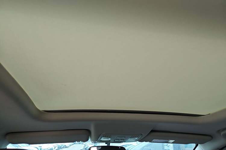 Used Sinotruk VGV U70Pro 2022 1.5T Automatic Youyue Edition 7-Seater Headliner
