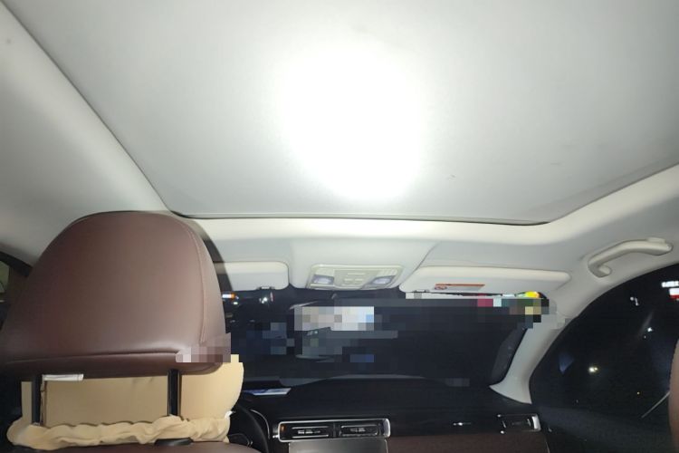 Used Sinotruk VGV U70Pro 2022 1.5T Automatic Youyue Edition 7-Seater Headliner