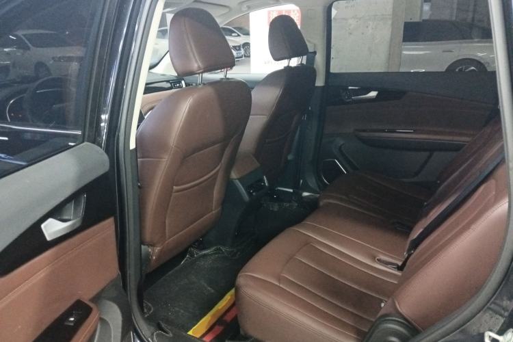 Used Sinotruk VGV U70Pro 2022 1.5T Automatic Youxuan Edition 7 Seats Left Rear Seat