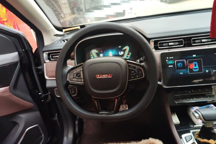 Used Sinotruk VGV U70Pro 2022 1.5T Automatic Youyue Edition 7-Seater Steering Wheel