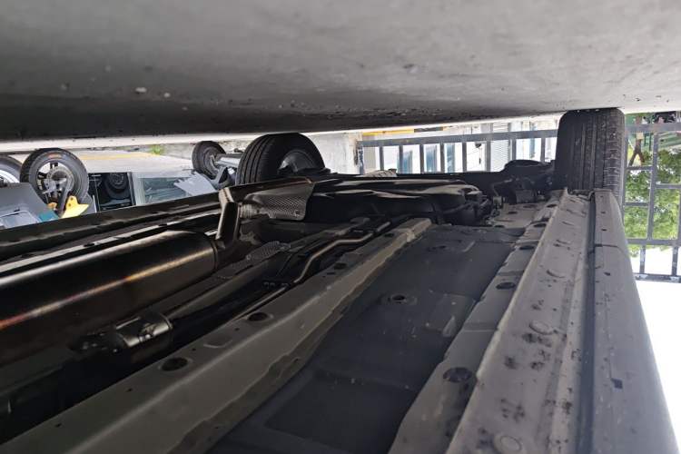 Used Sinotruk VGV U70Pro 2022 1.5T Automatic Youyue Edition 7-Seater Chassis Front Right