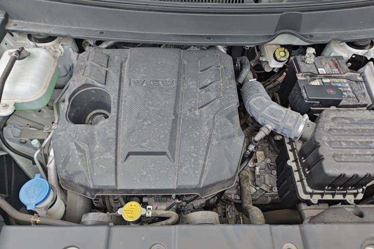 Used Sinotruk VGV U70Pro 2022 1.5T Automatic Youyue Edition 7-Seater Engine Bay