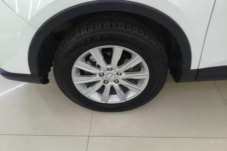 Used Sinotruk VGV U70Pro 2022 1.5T Manual Youyue Edition 7-Seater Left Front Wheel Hub