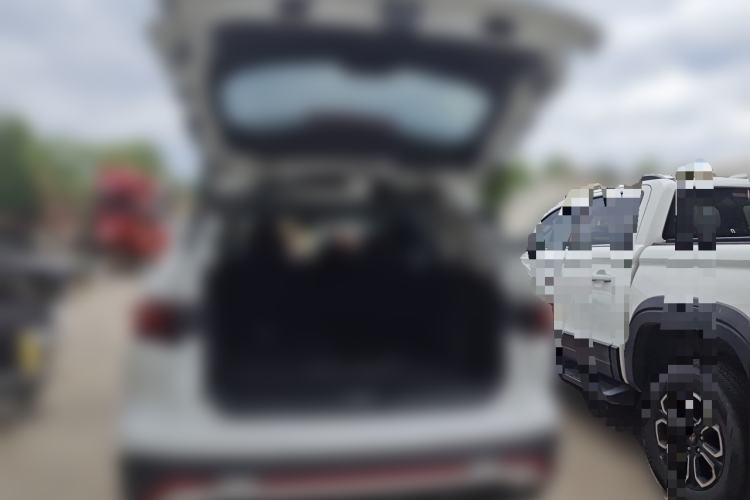 Used Sinotruk VGV U70Pro 2022 1.5T Automatic Youyue Edition 7-Seater Trunk