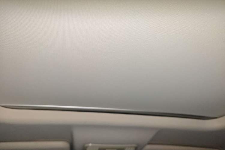 Used Sinotruk VGV U75PLUS 2021 2.0 TGDI Luxury Pro 7-Seater Headliner