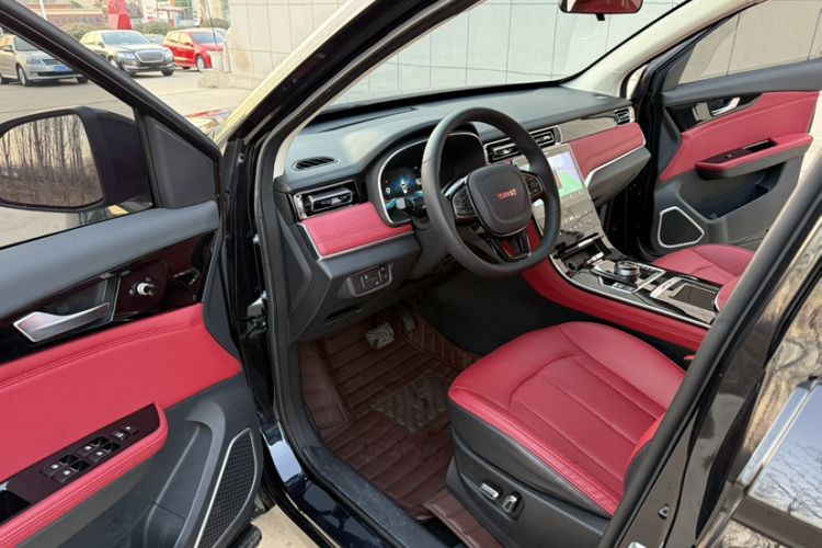 Used Sinotruk VGV U75PLUS 2021 2.0 TGDI Fun-Seeking Mountain Edition 7 Seats Interior 1