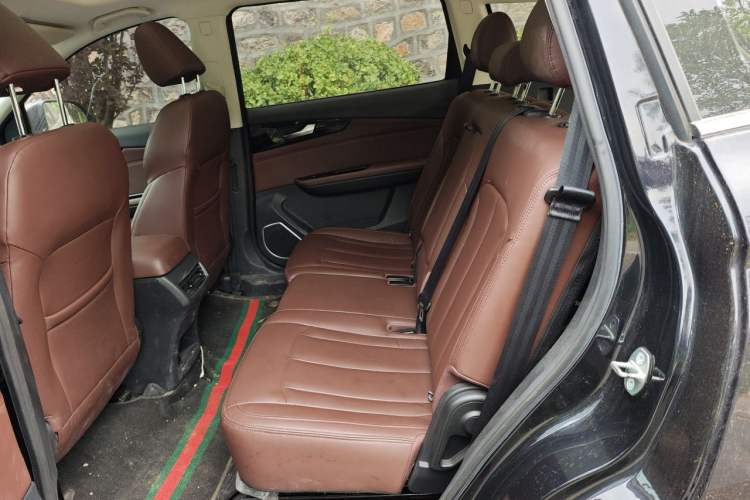 Used Sinotruk VGV U75PLUS 2021 2.0 TGDI Fun-Seeking Mountain Edition 7 Seats Left Rear Seat