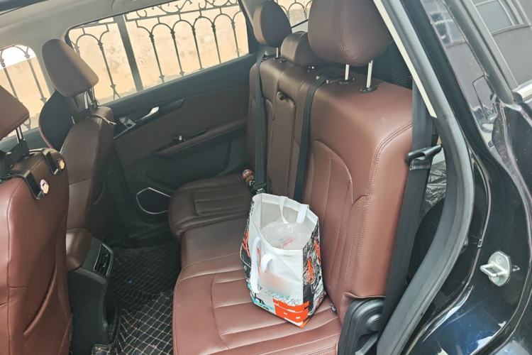Used Sinotruk VGV U75PLUS 2021 2.0 TGDI Fun-Seeking Mountain Edition 7 Seats Left Rear Seat