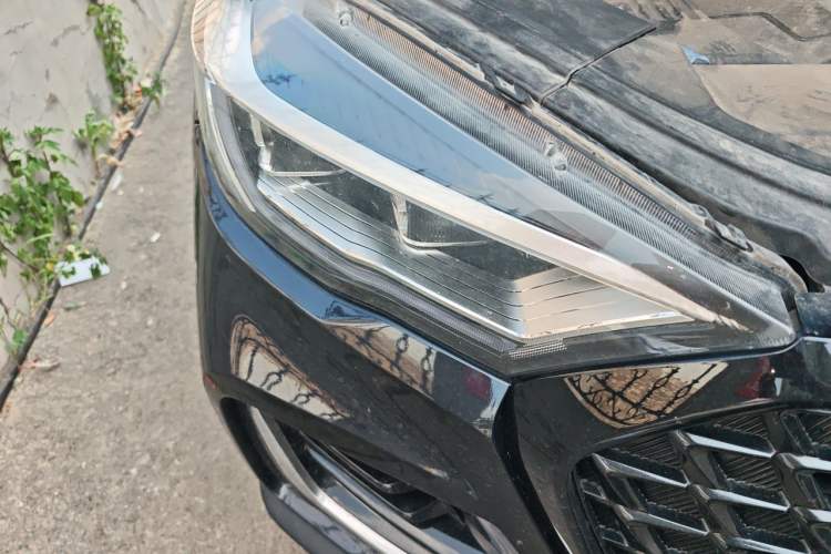 Used Sinotruk VGV U75PLUS 2021 2.0 TGDI Fun-Seeking Mountain Edition 7 Seats Right Front Headlight