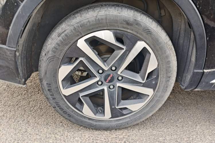 Used Sinotruk VGV U75PLUS 2021 2.0 TGDI Fun-Seeking Mountain Edition 7 Seats Right Rear Wheel Hub