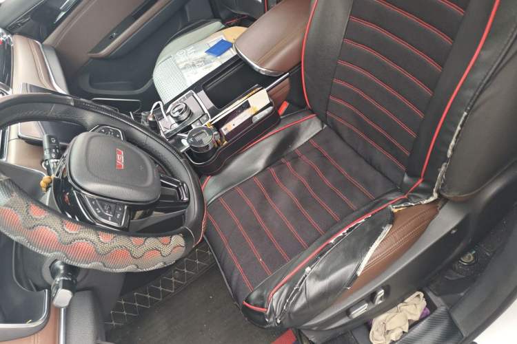 Used Sinotruk VGV U75PLUS 2021 2.0 TGDI Prestige Edition 7 Seats Left Front Seat