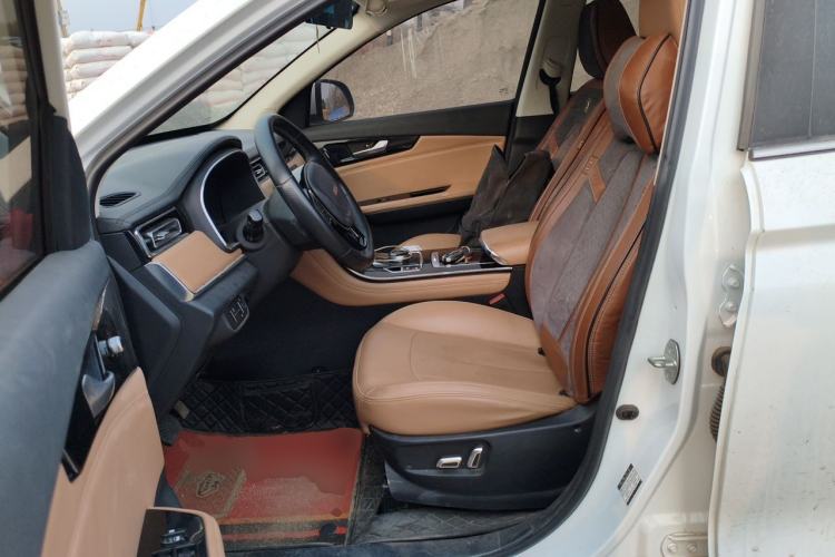 Used Sinotruk VGV U75PLUS 2021 2.0 TGDI Fun-Seeking Mountain Edition 7 Seats Left Front Seat