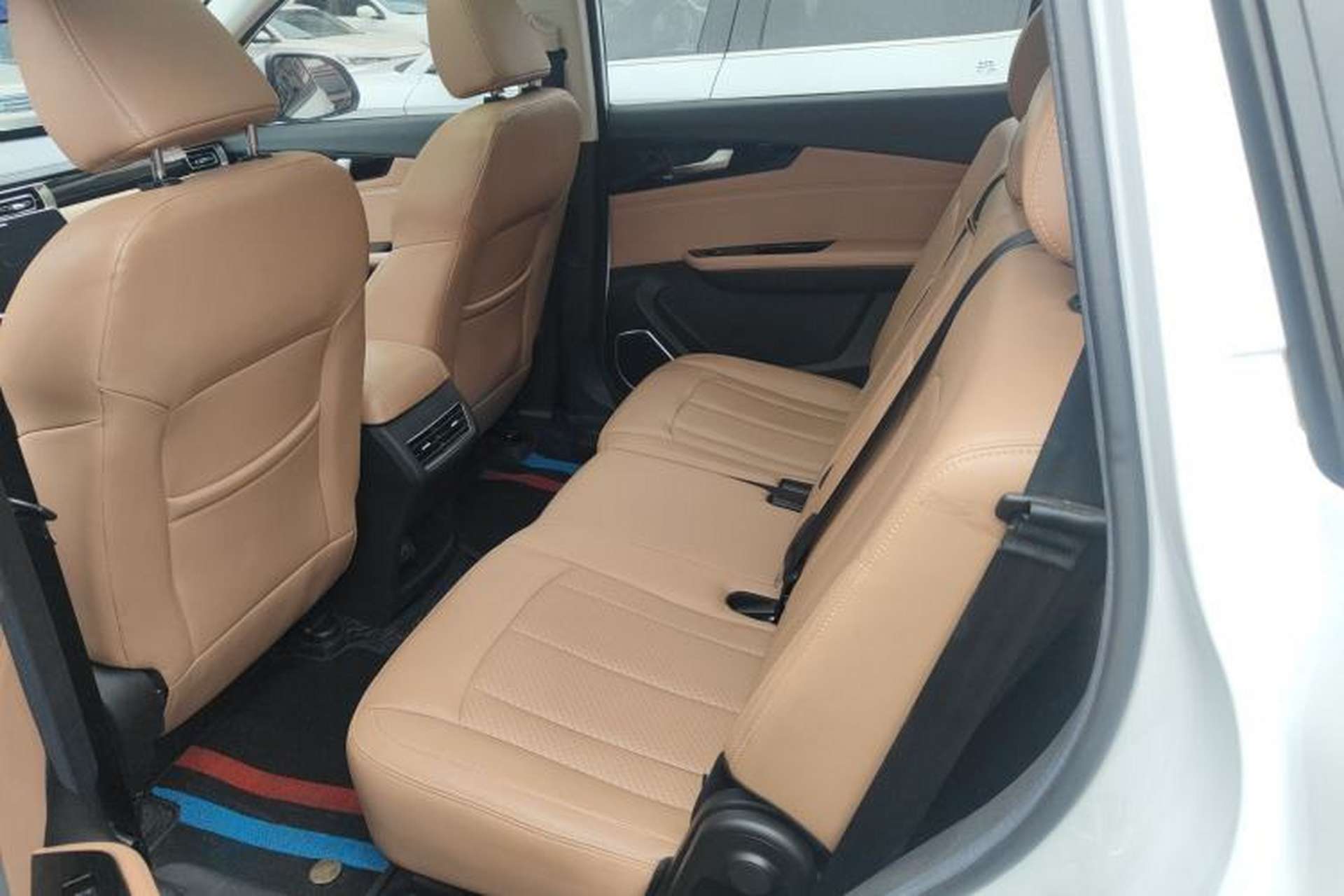 Used Sinotruk VGV U75PLUS 2021 2.0 TGDI Luxury Pro 7-Seater Left Rear Seat