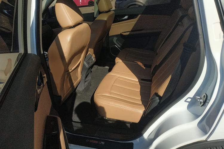Used Sinotruk VGV U75PLUS 2021 2.0 TGDI Fun-Seeking Mountain Edition 7 Seats Left Rear Seat