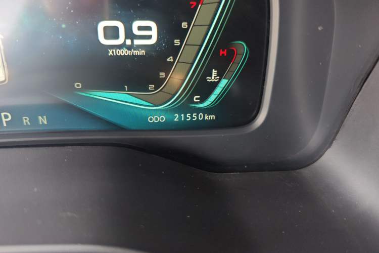 Used Sinotruk VGV U75PLUS 2021 2.0 TGDI Prestige Edition 7 Seats Odometer Close Up