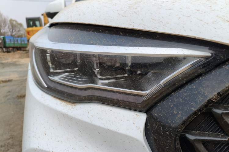 Used Sinotruk VGV U75PLUS 2021 2.0 TGDI Fun-Seeking Mountain Edition 7 Seats Right Front Headlight
