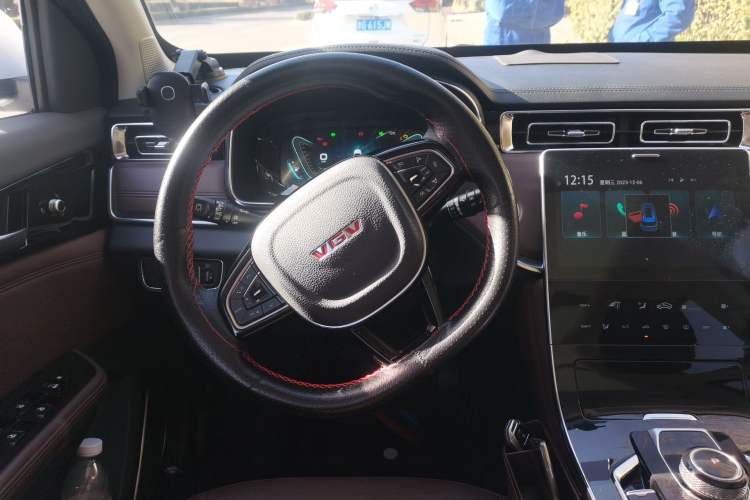 Used Sinotruk VGV U75PLUS 2021 2.0 TGDI Luxury Pro 5-Seater Steering Wheel