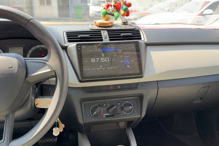 Used Skoda Fabia 2017 1.4L Automatic Car Enjoy Edition Interior 5