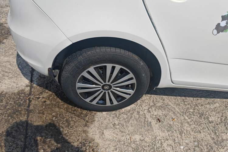 Used Skoda Fabia 2014 1.4L Manual Crystal Edition Exterior 8