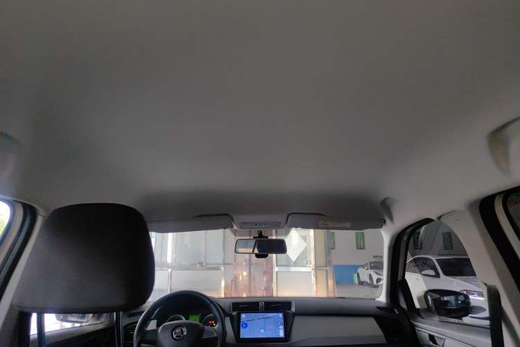 Used Skoda Fabia 2017 1.4L Automatic Car Enjoy Edition Headliner