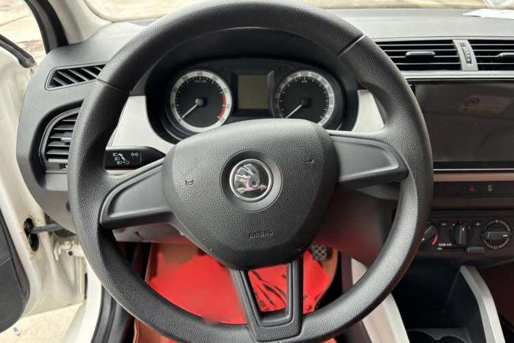 Used Skoda Fabia 2017 1.4L Manual Enjoy Edition Interior 2