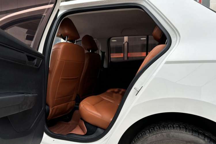 Used Skoda Fabia 2017 1.4L Manual Enjoy Edition Interior 4