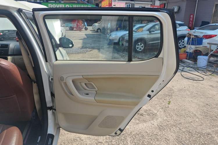 Used Skoda Fabia 2014 1.4L Manual Crystal Edition Interior 6