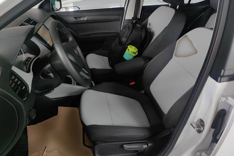 Used Skoda Fabia 2017 1.4L Automatic Car Enjoy Edition Left Front Seat