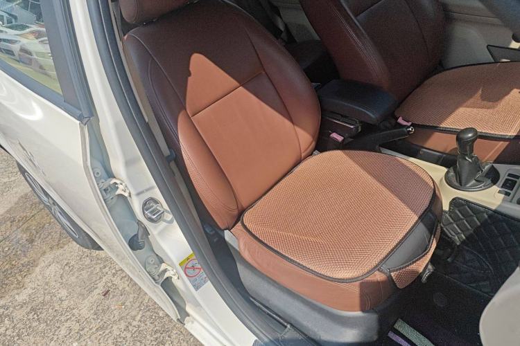 Used Skoda Fabia 2014 1.4L Manual Crystal Edition Right Front Seat