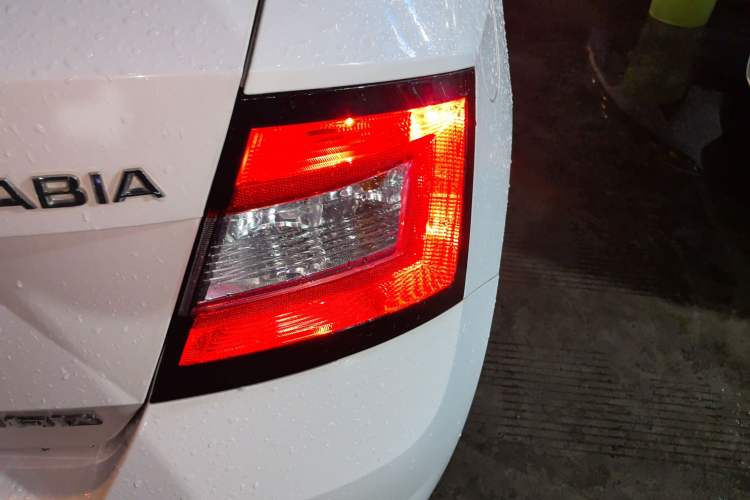 Used Skoda Fabia 2017 1.4L Automatic Car Enjoy Edition Right Rear Taillight