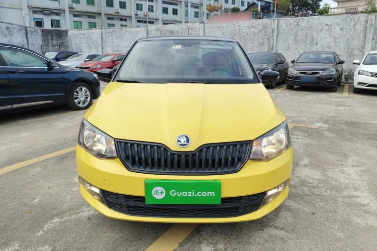 Used Skoda Fabia 2015 1.6L Automatic Sport Edition Exterior 1