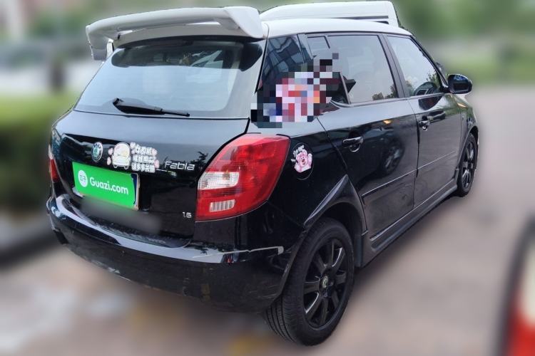 Used Skoda Fabia 2008 1.6L Automatic Crystal Edition Rear Right 45 Deg