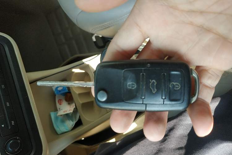 Used Skoda Fabia 2008 1.4L Manual Crystal Edition Vehicle Key