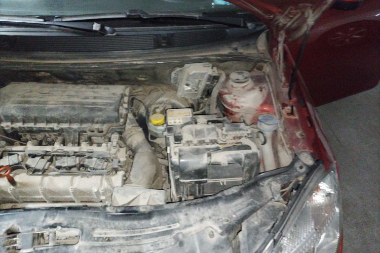 Used Skoda Fabia 2008 1.4L Manual Crystal Edition Engine Bay Left
