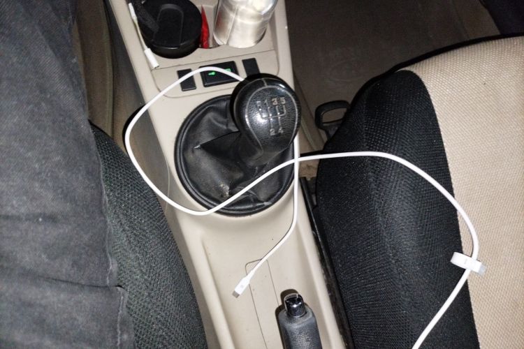 Used Skoda Fabia 2008 1.4L Manual Crystal Edition Gear Lever