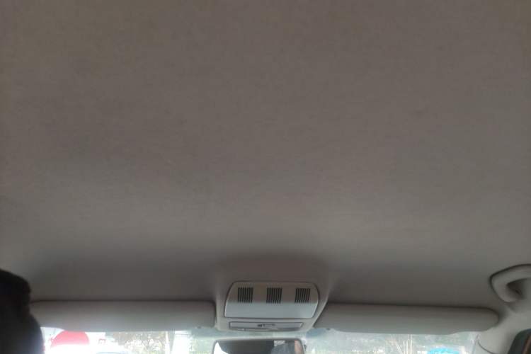 Used Skoda Fabia 2008 1.4L Manual Crystal Edition Headliner