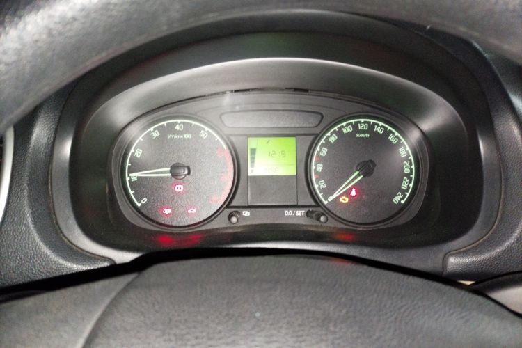 Used Skoda Fabia 2008 1.4L Manual Crystal Edition Instrument Cluster