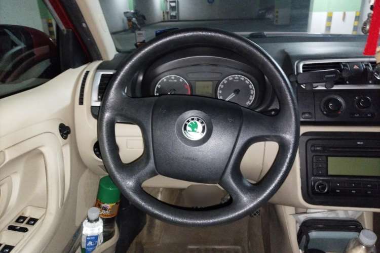 Used Skoda Fabia 2008 1.4L Manual Crystal Edition Steering Wheel