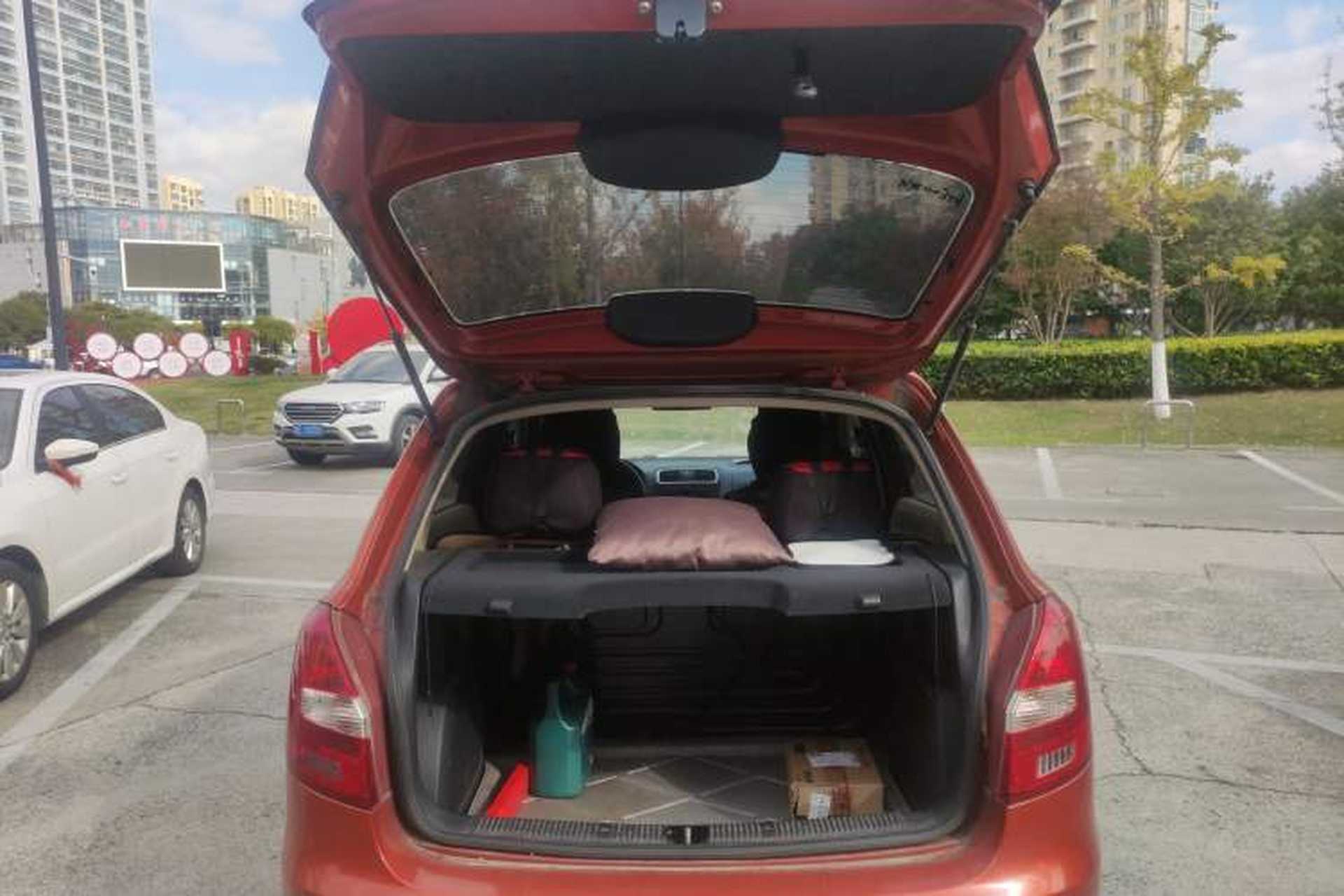 Used Skoda Fabia 2008 1.4L Manual Crystal Edition Trunk