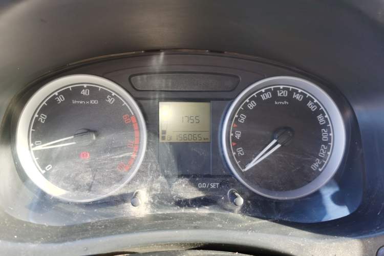 Used Skoda Fabia 2008 1.6L Manual Crystal Edition Instrument Cluster