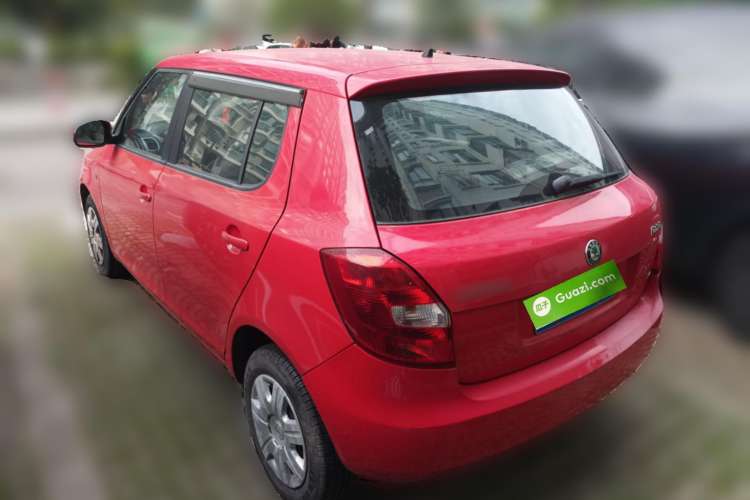 Used Skoda Fabia 2008 1.4L Manual Crystal Edition Rear Left 45 Deg