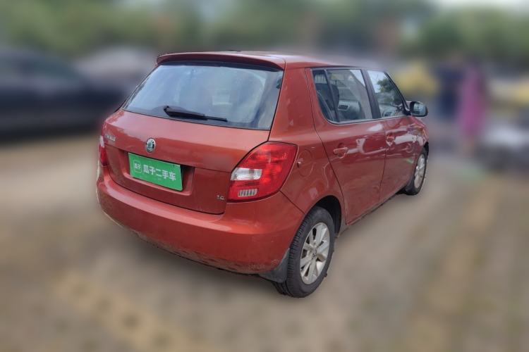 Used Skoda Fabia 2008 1.4L Manual Crystal Edition Rear Right 45 Deg